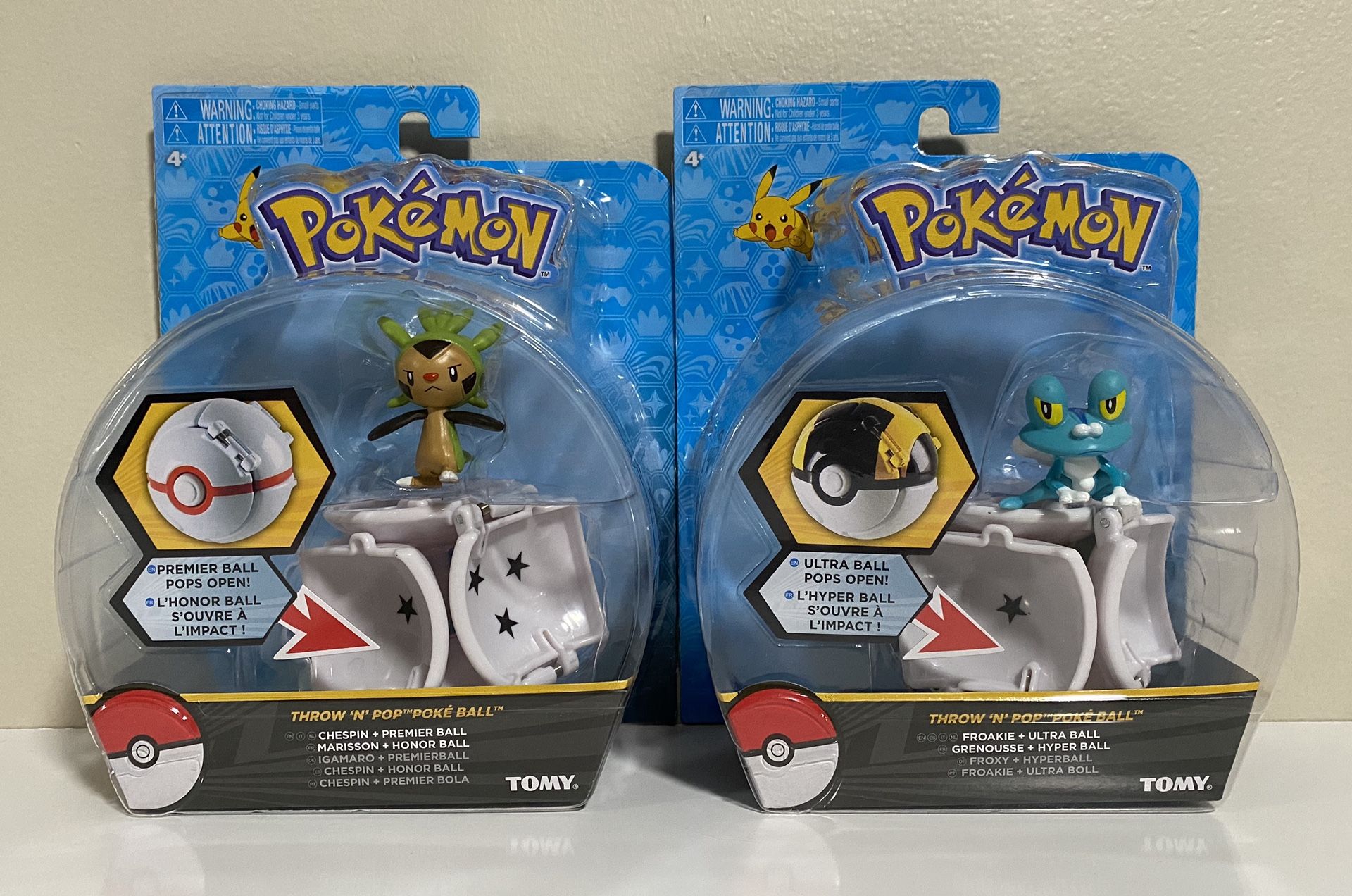 Pokemon Throw N Pop Poke Ball Figures Froakie and Chespin Lot of 2