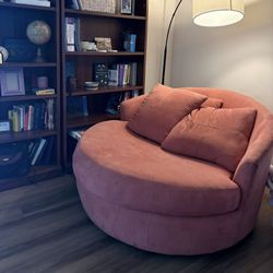 Love Seat / Chair (great Condition)