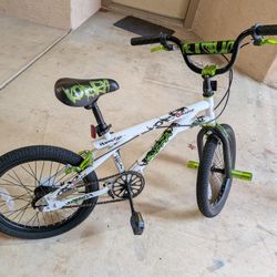 18" Razor Kobra Freestyle Bike 
