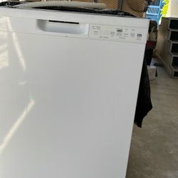 Kenmore Dishwasher 