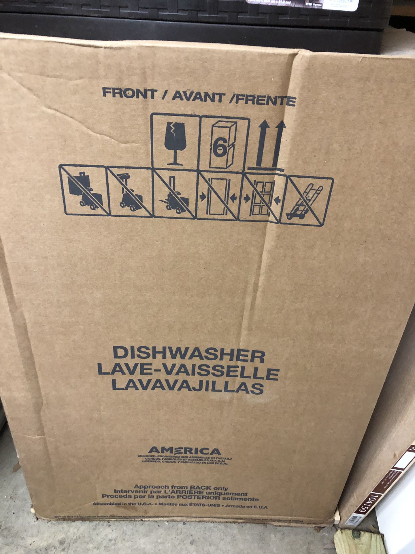 Dishwasher whirlpool