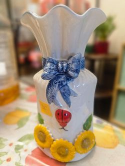 $25 🎀 White Ceramic Vase Fruits Ribbon Floral Texture Made in Italy Hand Painted 8.25"