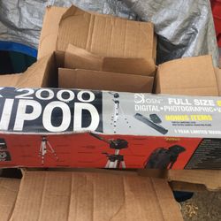 New camera tripod in box only $30 firm