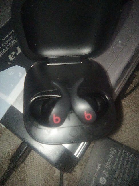 Beats By Dre Bluetooth Headphones