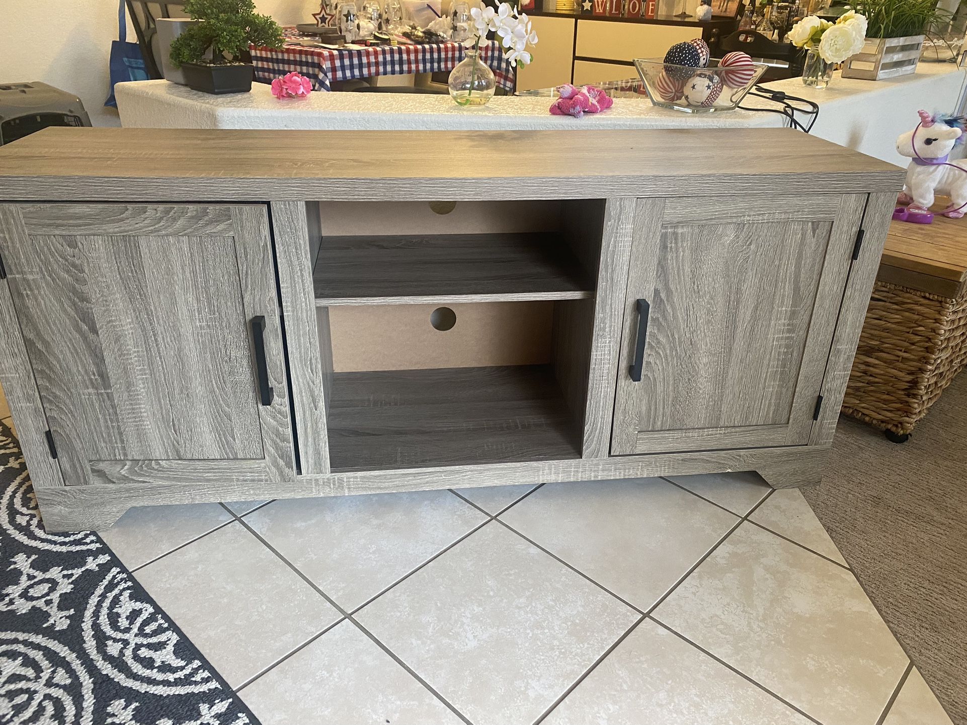 Tv Stand