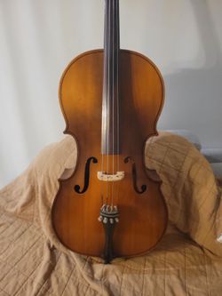 Engelhardt usa made Cello  3/4 with bow
