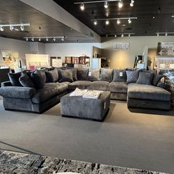 Grey 4PC Sectional couch