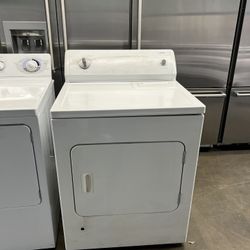 Kenmore Gas Dryer In White 