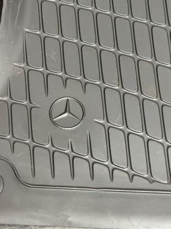 Genuine OEM Mercedes-Benz All-Weather Floor Mats – Complete 4-Piece Set