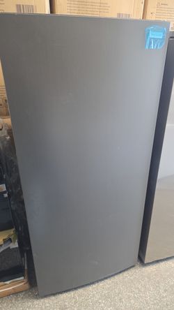 New Frigidaire
20 cu.ft freezer