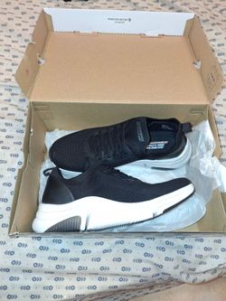 Sketchers slip on