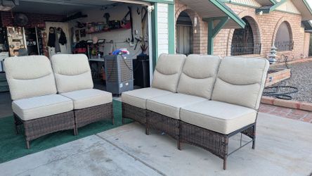 Brand New‼️ Outdoor Sofa & Loveseat Conversation Set