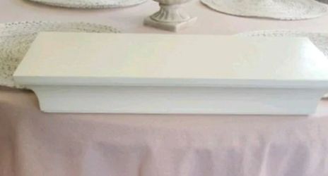 Shabby chic beige wall shelf