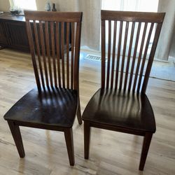 4 Dining Chairs