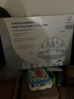 Baby play gym and play mat