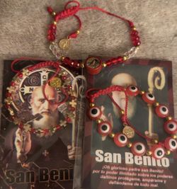 Pulseras De Protección De San Benito 