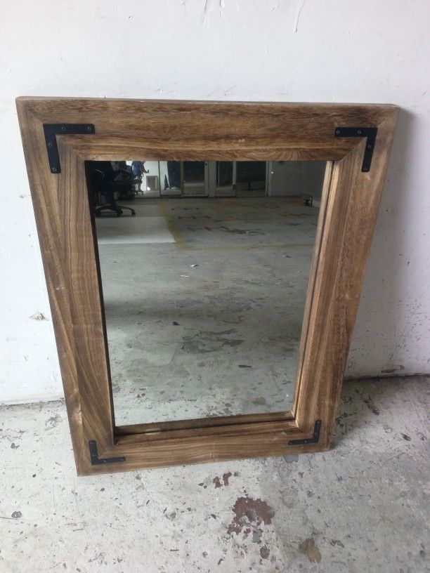 Mirror Hanging Wall 32x24