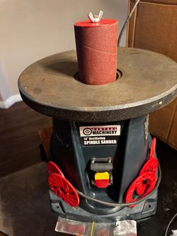 Great working oscillating sander with all pieces included $85 OB