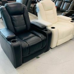 Party Time Power Recliner