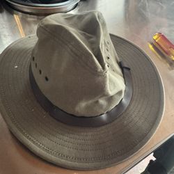 Filson Fishing Hat 