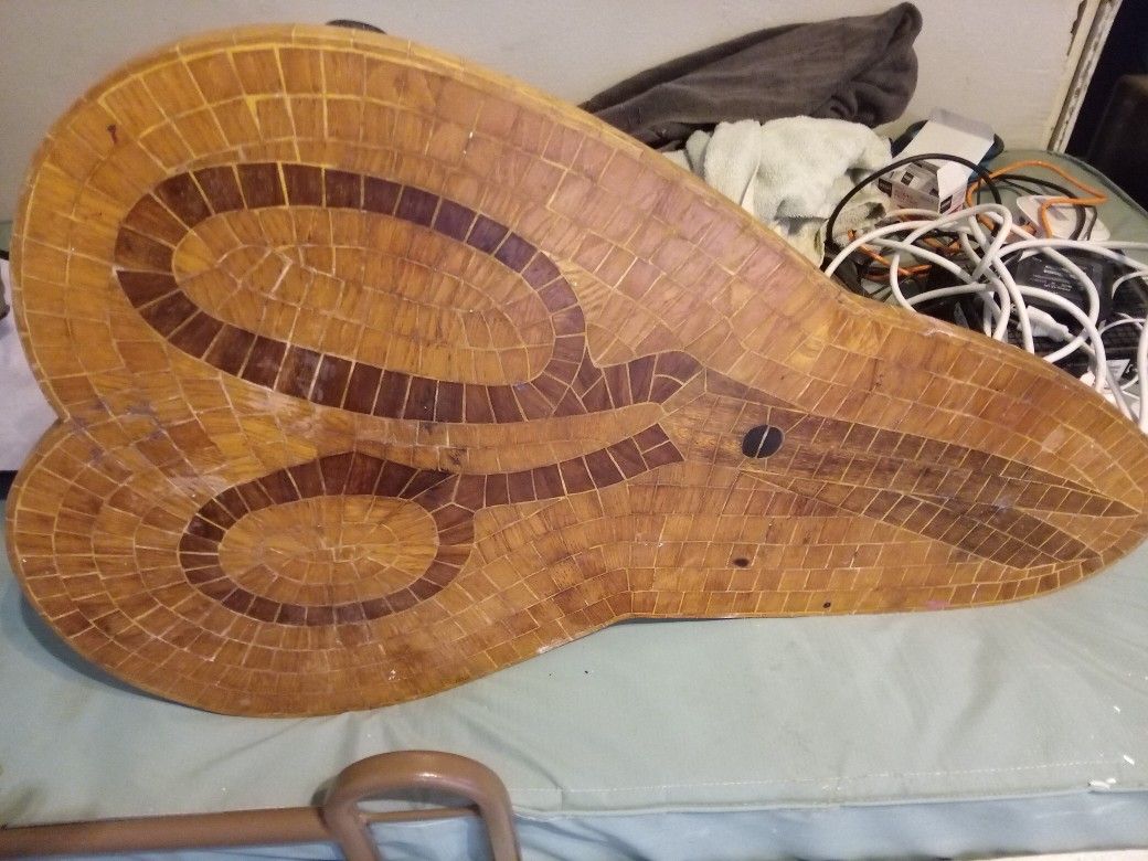 Unique Wooden Scissor Table