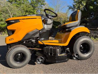 Cub Cadet 50” Ride On Mower