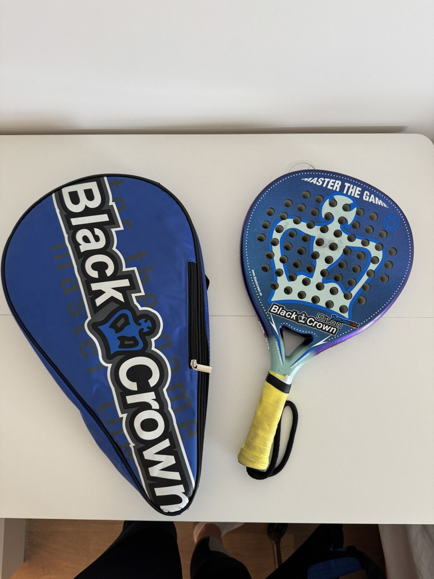 Padel Raquet Black Crown