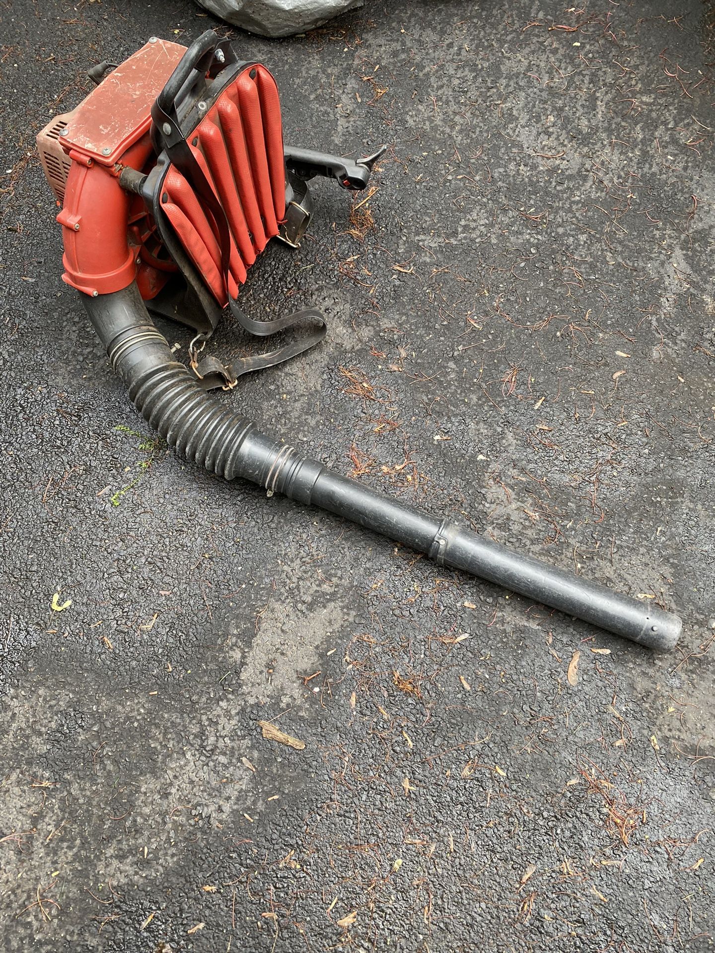 Leaf Blower