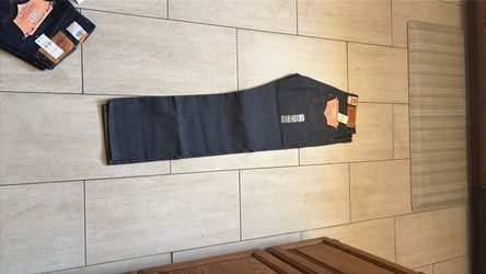 501 Levi’s button up
