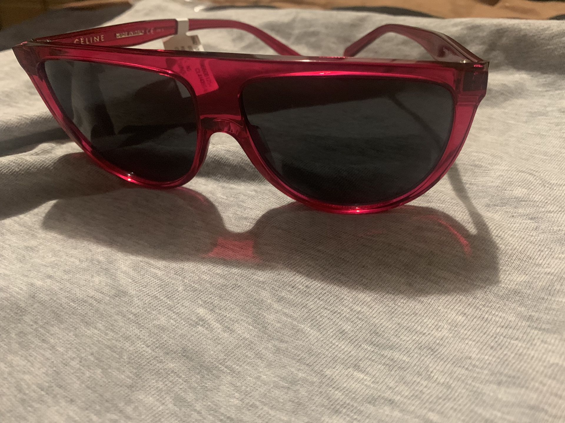 Celine sunglasses brand new with tags display picture 2