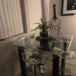 Glass Counter Height Dinning Table And Acrylic Stools 