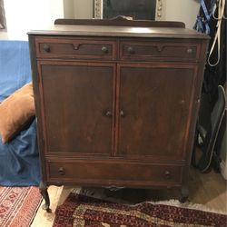 Vintage Drawer In Good Condition .