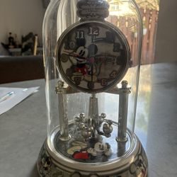 Vintage Disney Mickey Mouse Pendulum Clock
