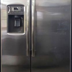 GE Side By Side Refrigerator (36 By 69) We Deliver 