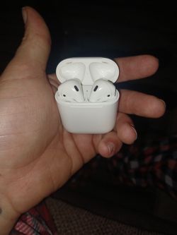 Airpods 2nd Gen 