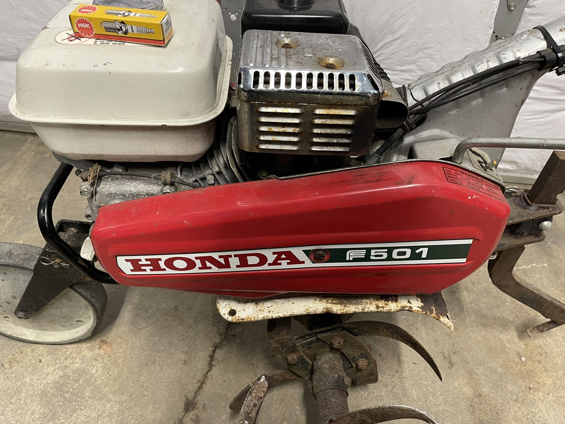 Honda F501 Garden Tiller