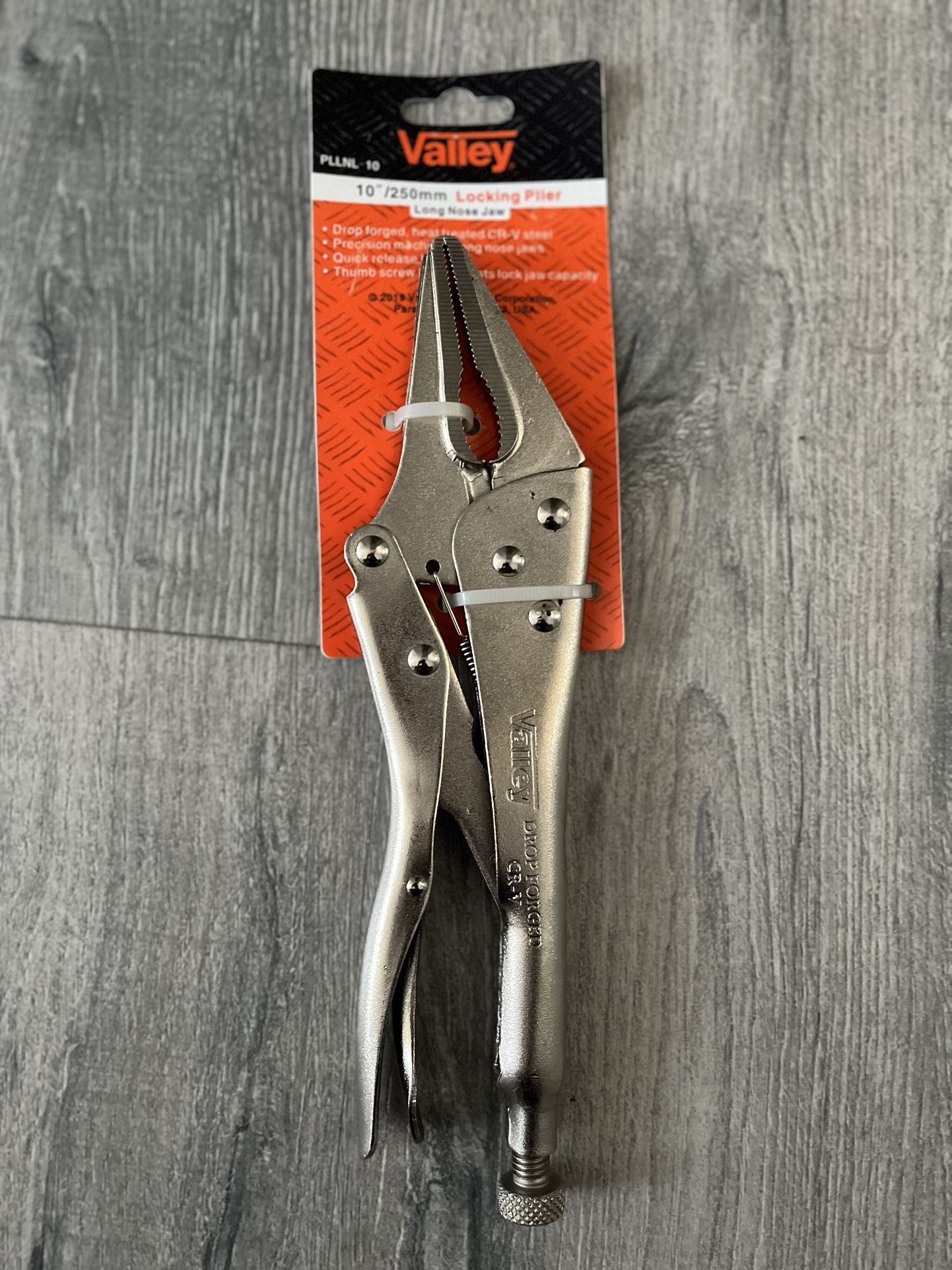 Valley Locking Long Nose Plier CR-V