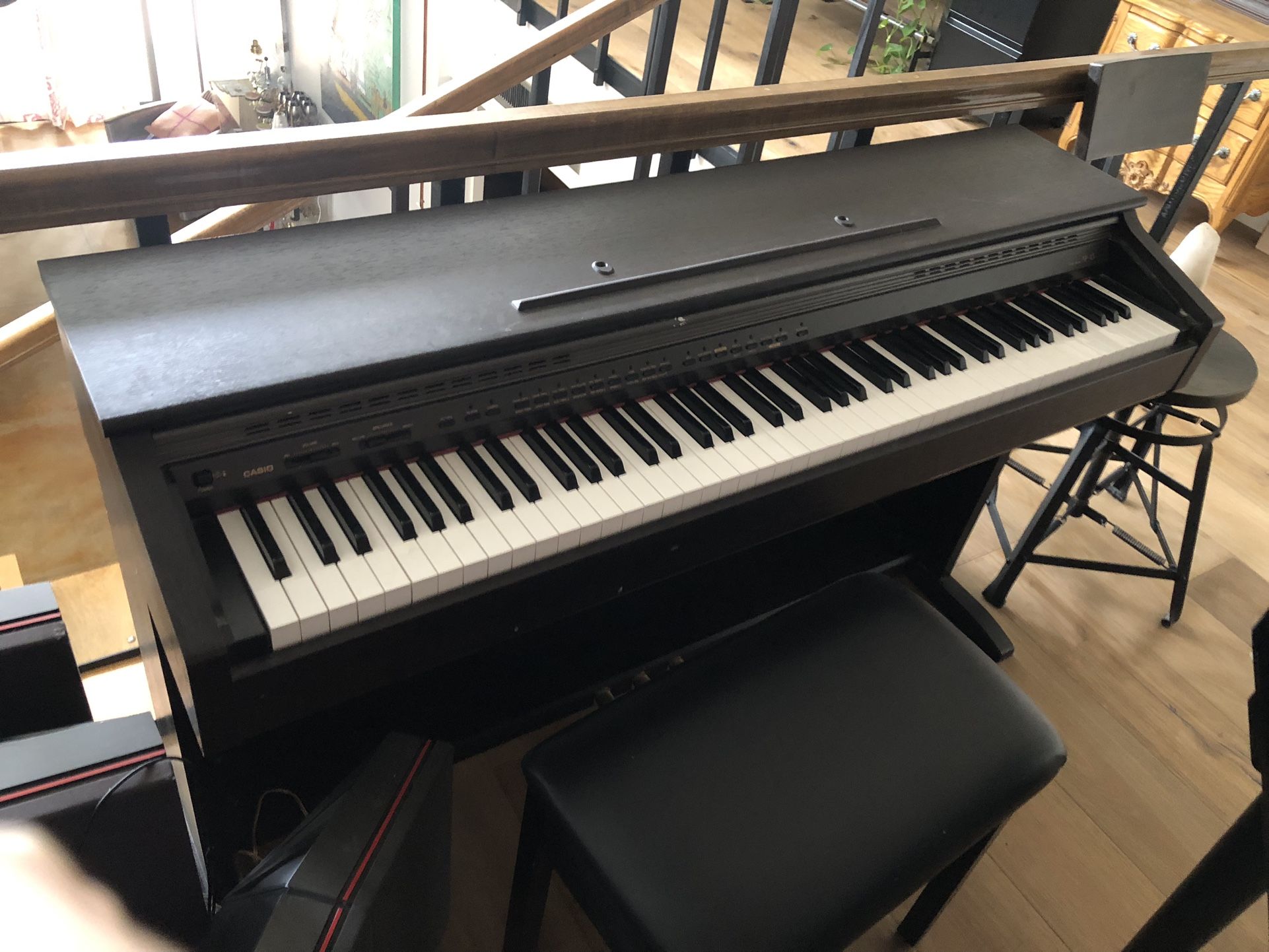 Electric Casio Piano 