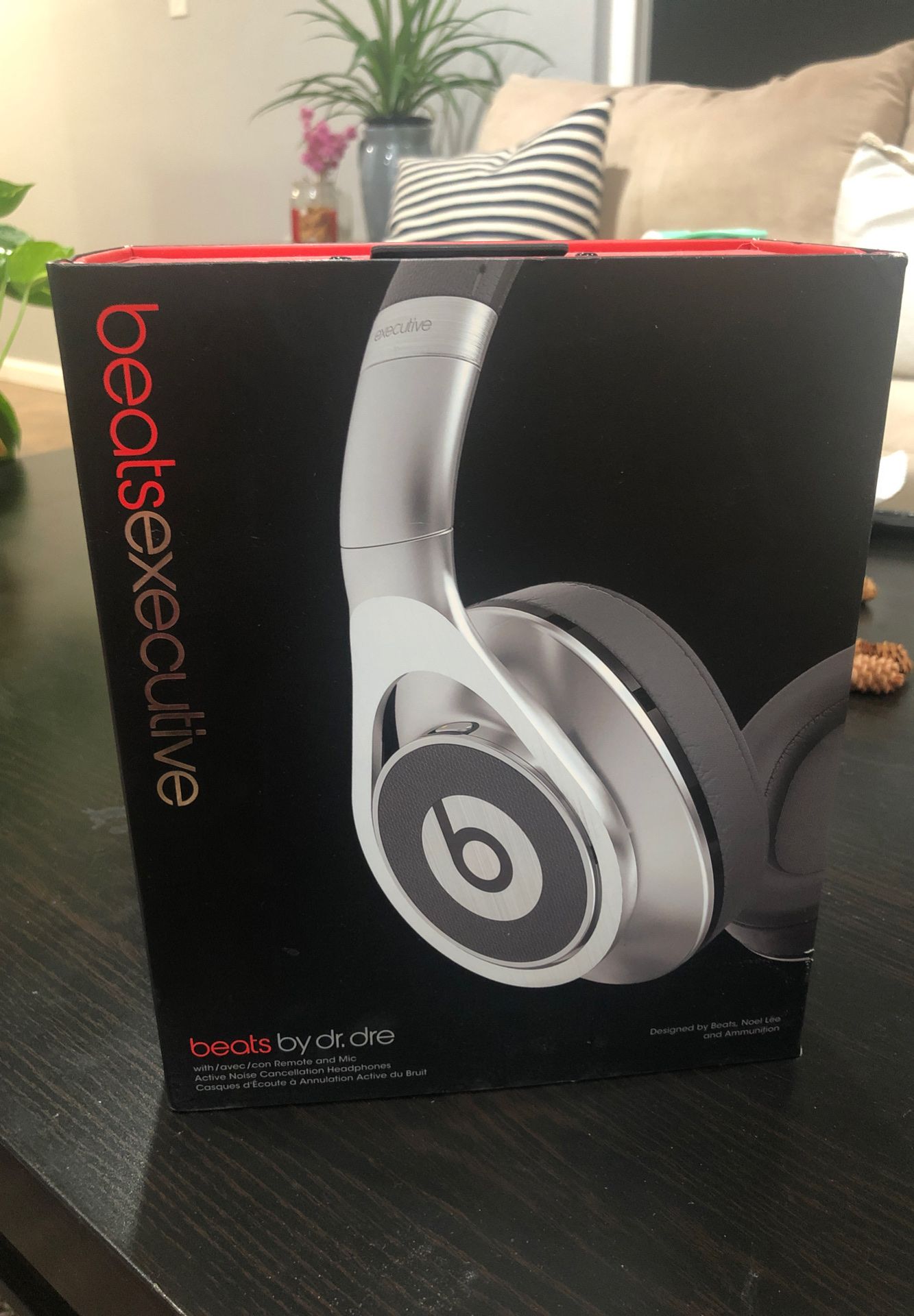Beats By Dre - Beats Executive Noise Cancellation Headphones