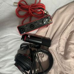 Focusrite 2i2 Bundle