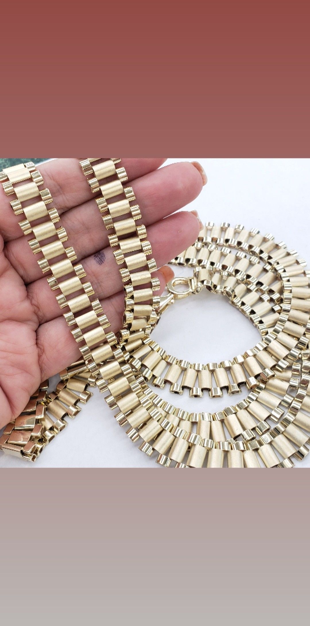 10k gold Rolex chain necklace