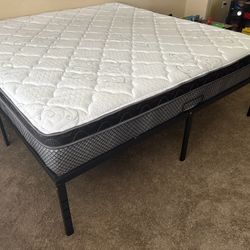 King Bed Frame With Matress 