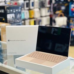 Microsoft Surface Laptop Go