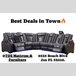 Power Recliner Sectional. 🚚WE DELIVER🚚