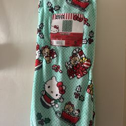 Hello Kitty Polka Dot Christmas Blanket