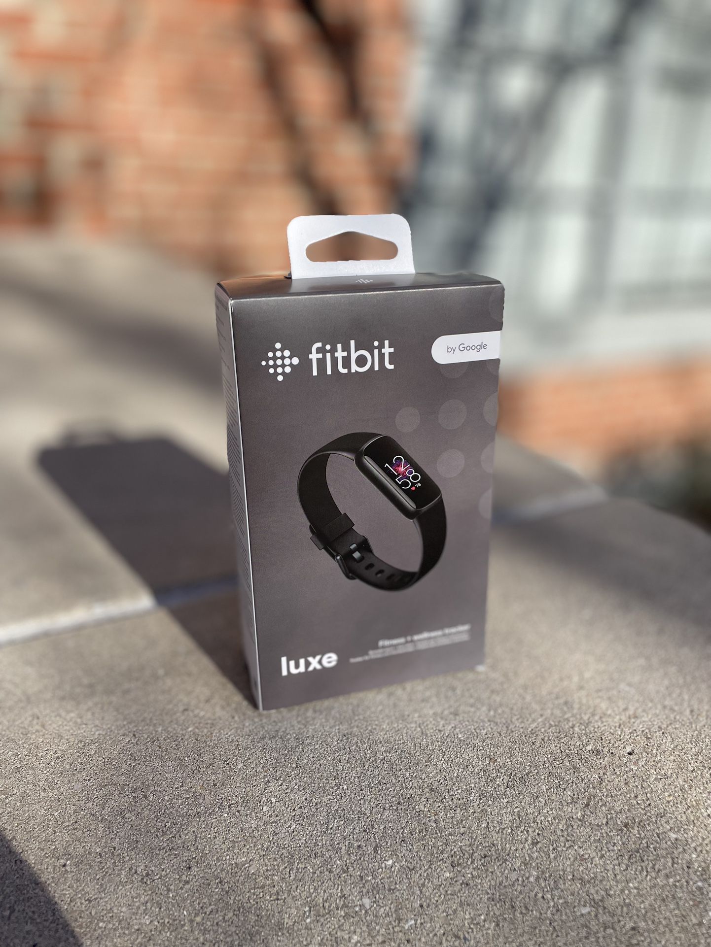 Fitbit Luxe (unopened box)