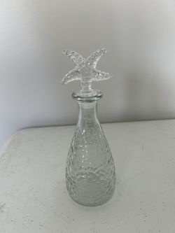 Coastal Design Ocean  Oil Bottle With  Sea She’ll Topper