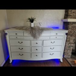 White Solid Wood Dresser 