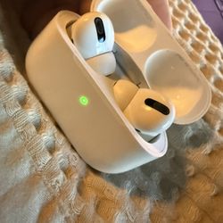 Apple AirPods Pro 