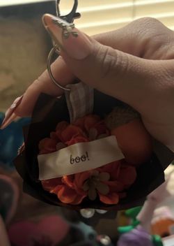 spooky bouquet keychain
